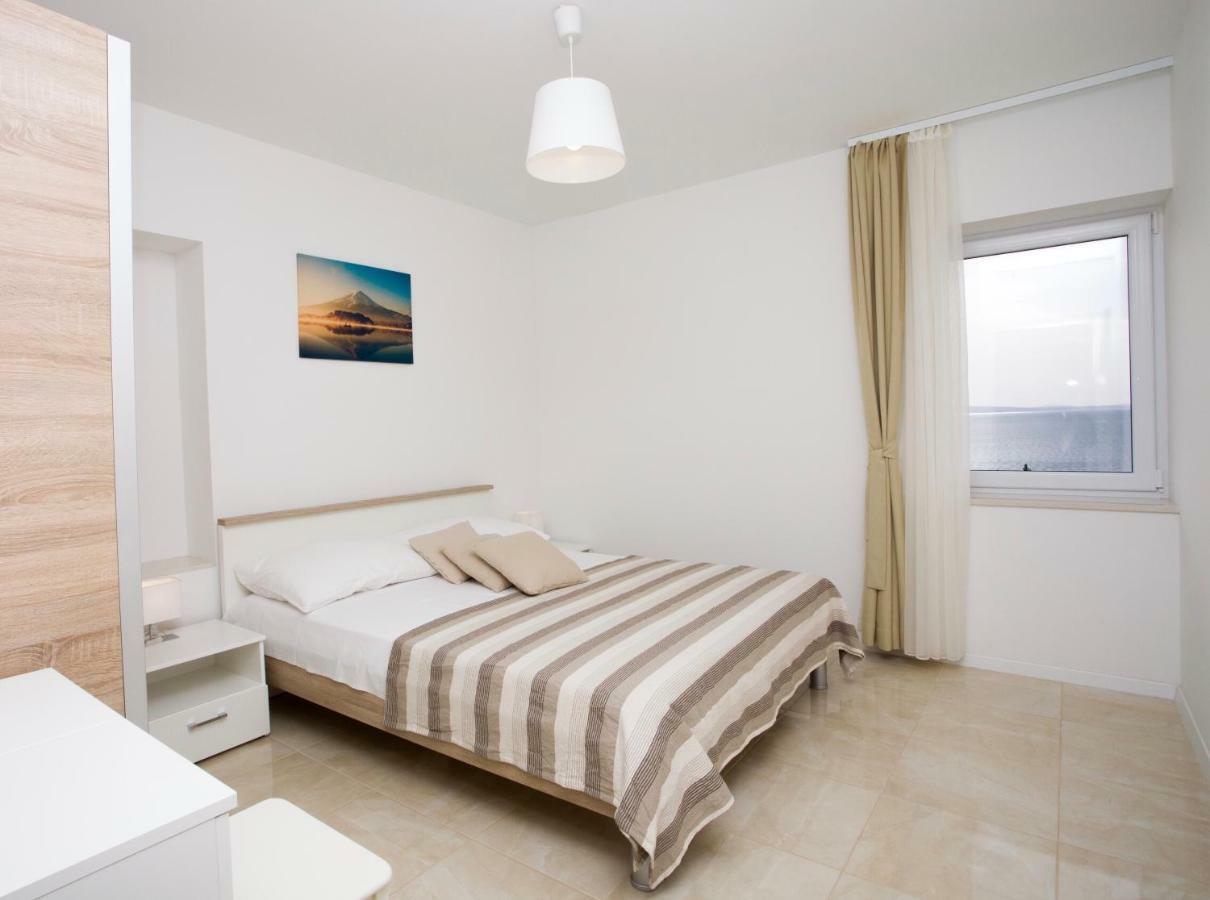 Apartment Bilo Omis Exterior photo